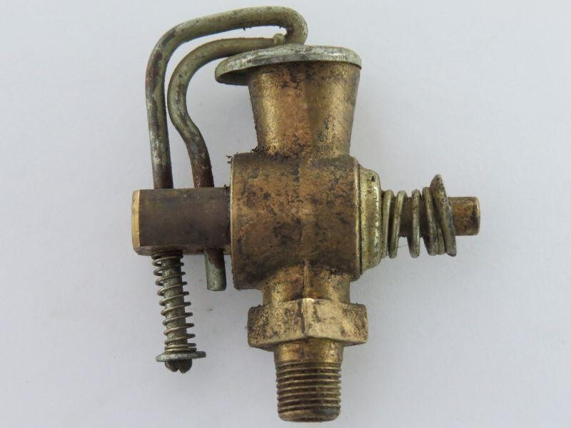 Краник головки пускового двигателя ПД-10, П-350 (латунный)